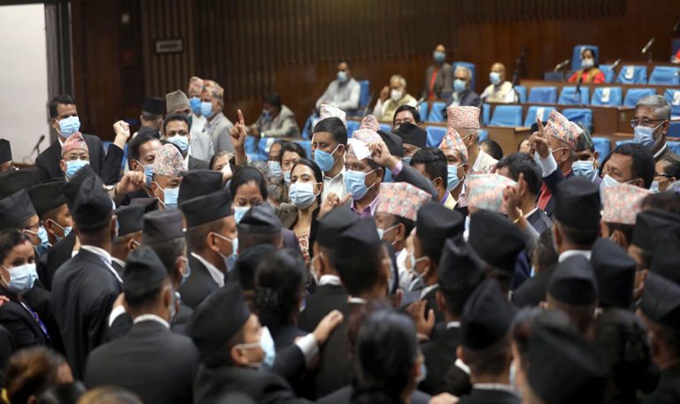 एमालेको विरोधकाबीच दुई अध्यादेश बहुमतले स्वीकृत, संसदको अर्को बैठक बुधबार