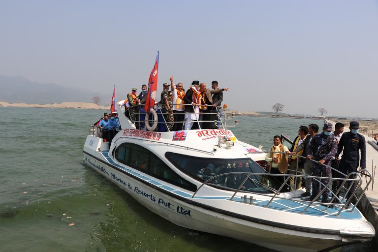 गण्डकी प्रदेशका मुख्यमन्त्रीसहितको टोलीद्वारा भरत तालको भ्रमण