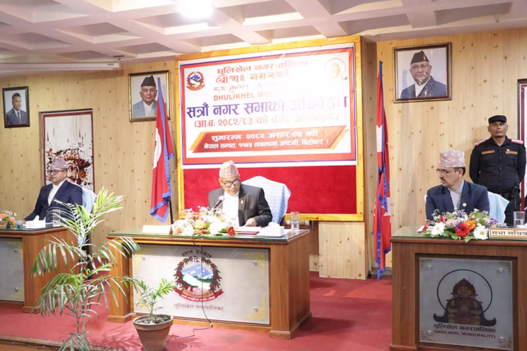 प्रदेश सभा खारेज गर्न अनुरोध गर्ने प्रस्ताव धुलिखेलको नगरसभाबाट पारित