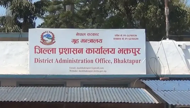 भक्तपुरमा अनिश्चितकालीन कर्फ्यू